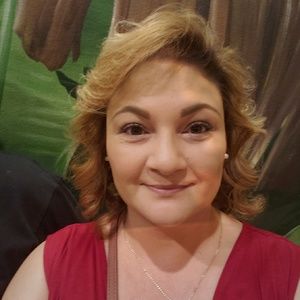 Meet your Posher, Maria